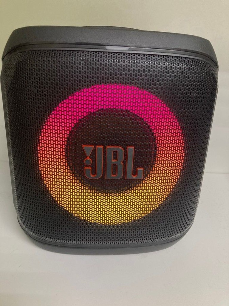 Купить Jbl partybox encore essential 2 Б/У