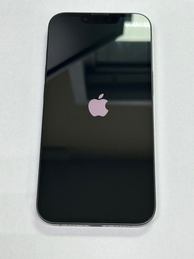 Apple iPhone 16e 128GB Black Код:01-201177769. Изображение 8