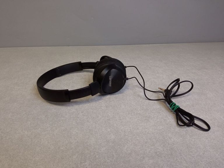 Оголошення Philips SHL3000 Б/У