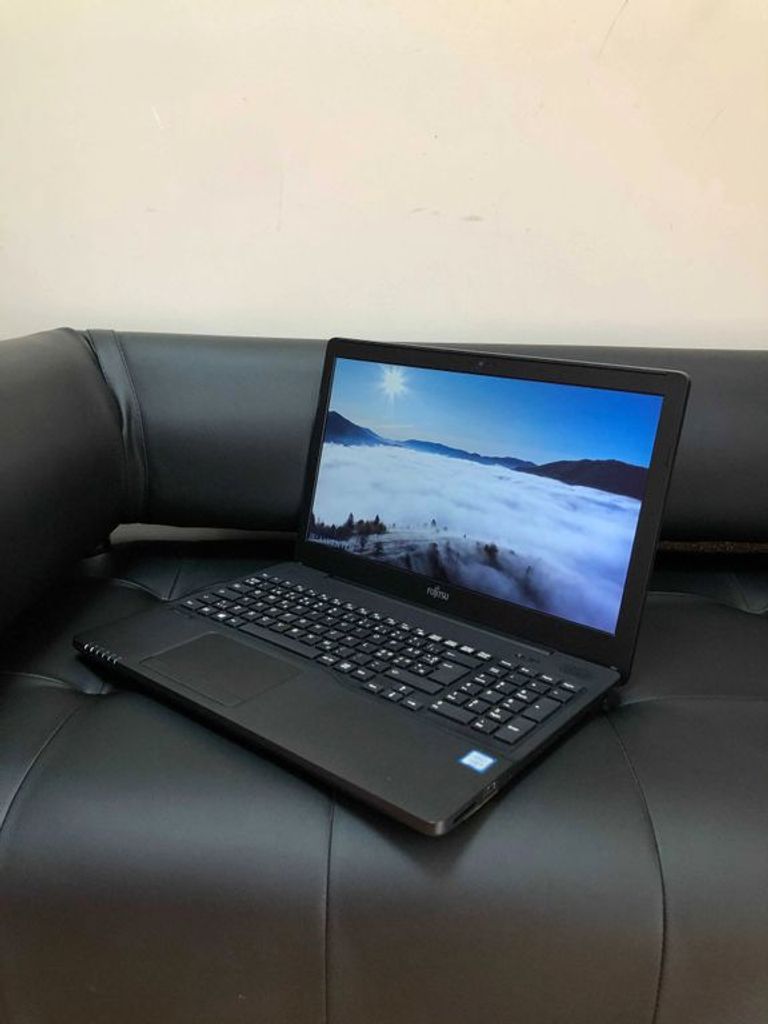 Fujitsu LikeBook A556/15.5"HD/i5-6200/8GB/256GB/ГАРАНТІЯ