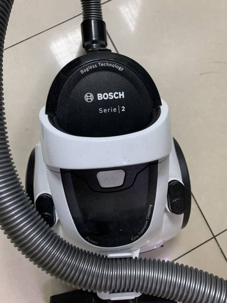 Bosch BGS05A225