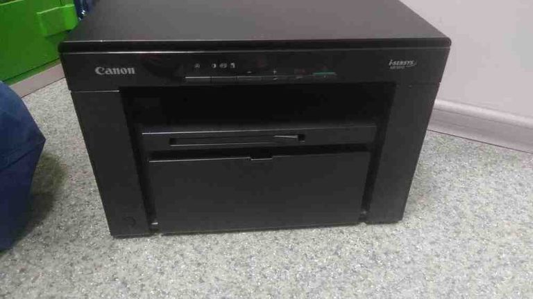 Купити Canon i-SENSYS MF3010 (5252B034) Б/У