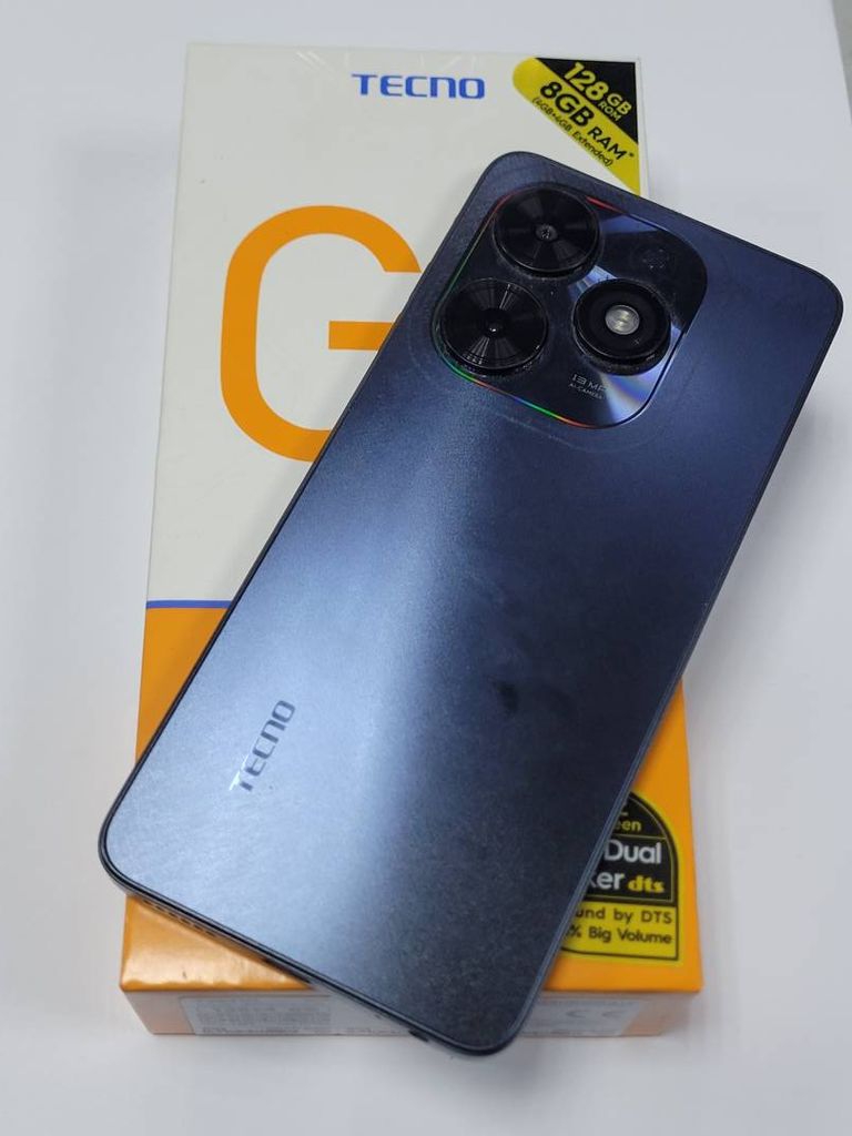 Купити Tecno spark go 2024 Б/У