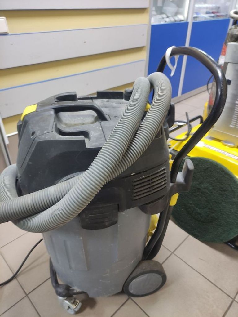 Дешево Karcher nt 65/2 ap з ломбарду