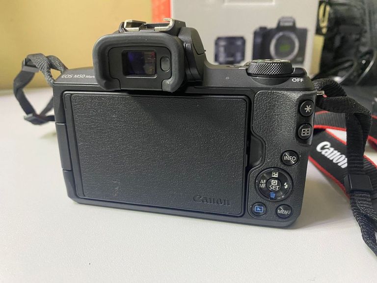 Canon eos m50 mark ii + 15-45 мм f/3.5-6.3 is stm Код:01-200494246. Зображення 7