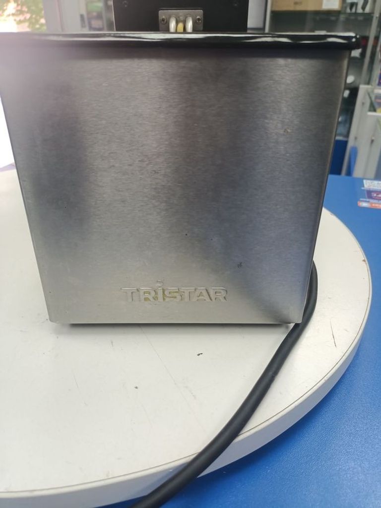 Дешиво Tristar FR-6935 с ломбарда