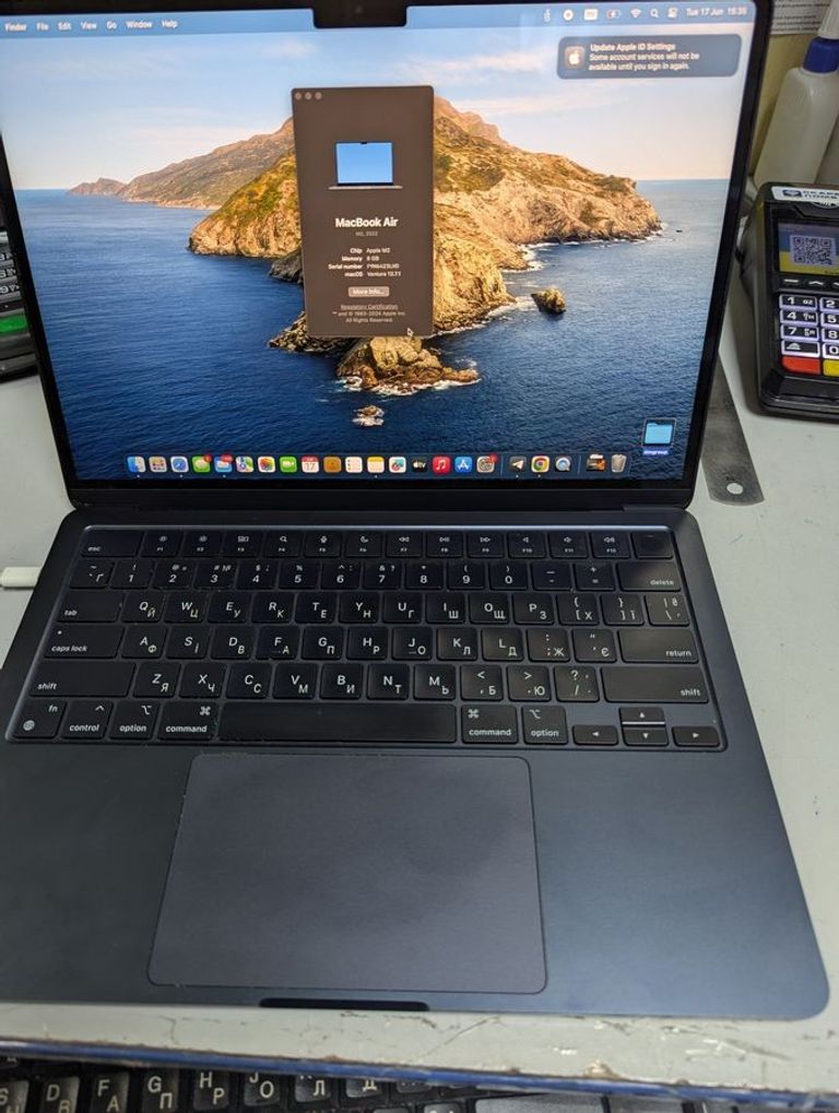 Купить Apple macbook air 13,6" m2 2022 Б/У