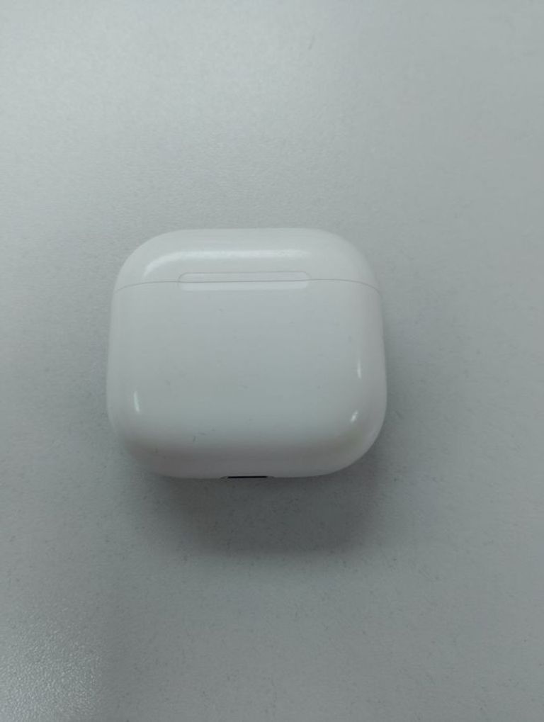 Дешиво Apple airpods 4 с ломбарда