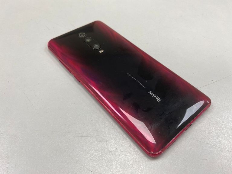 Дешиво Xiaomi mi 9t pro 6/128gb с ломбарда