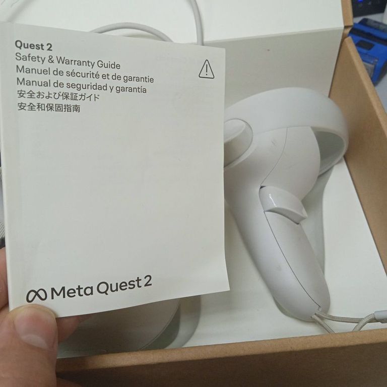 Дешево Oculus Quest 2 128 GB з ломбарду