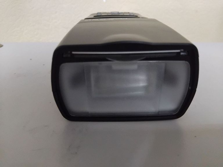 Дешево Yongnuo YN-560 II з ломбарду