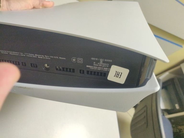 Купить Sony PlayStation 5 825GB Б/У