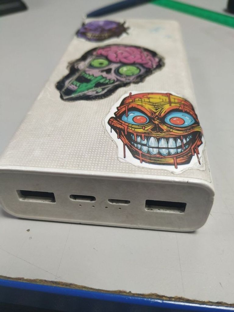 Оголошення Xiaomi mi power bank 3 20000 mah usb-c 18w Б/У