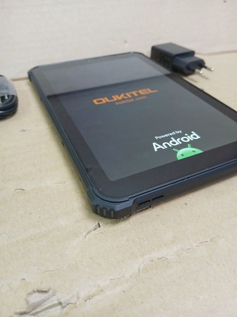 Дешиво Oukitel pad rt3 pro 4/128gb с ломбарда