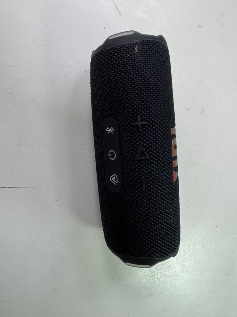 Оголошення Jbl flip 7 Б/У
