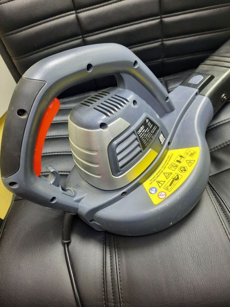 Дешево Ozito blw-1800 з ломбарду