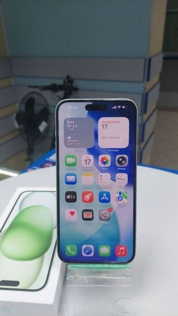 Купити Apple iPhone 15 Plus 256GB Black Б/У