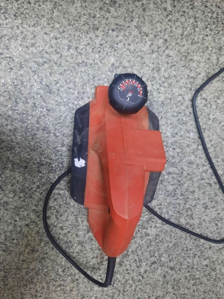 Оголошення Black&Decker kw712 Б/У