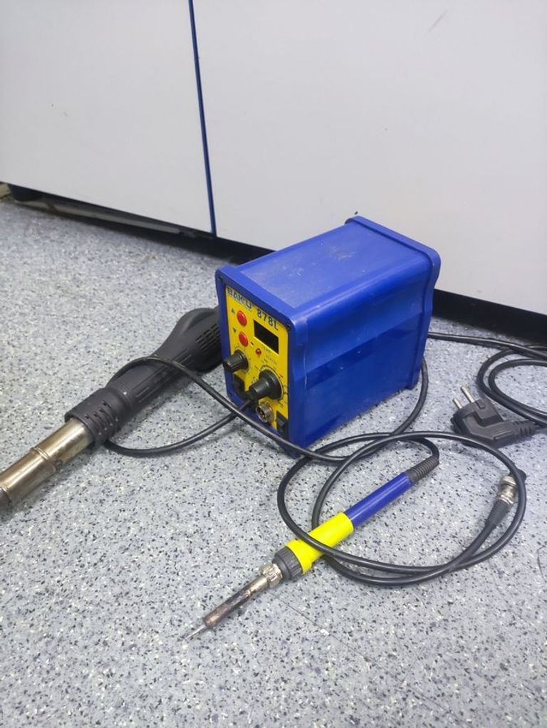 Дешиво Baku bk878l с ломбарда