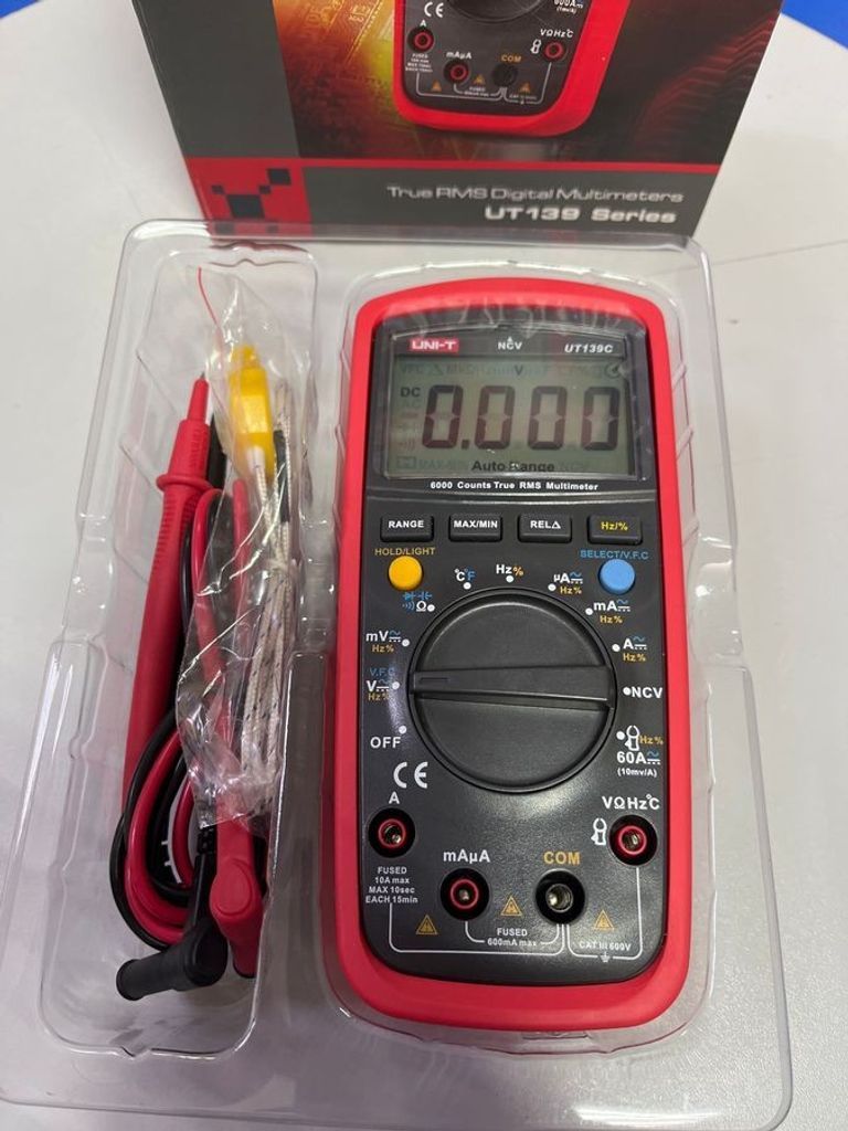 Дешиво Uni-T ut139c с ломбарда