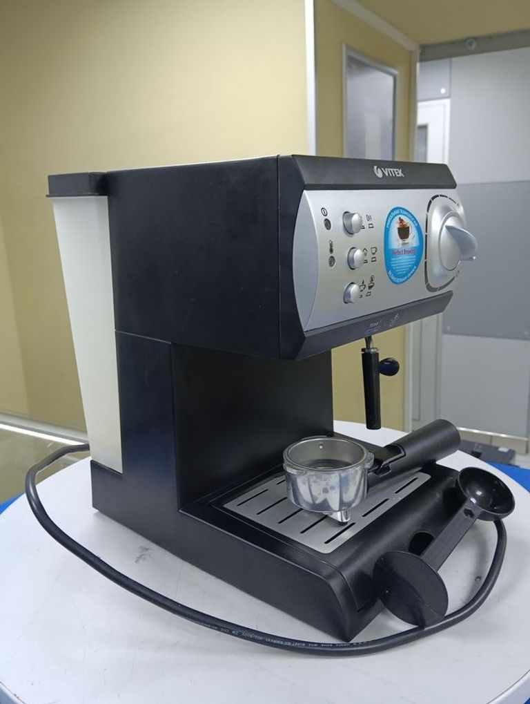 Vitek VT-1511 Код:01-200797104. Изображение 6