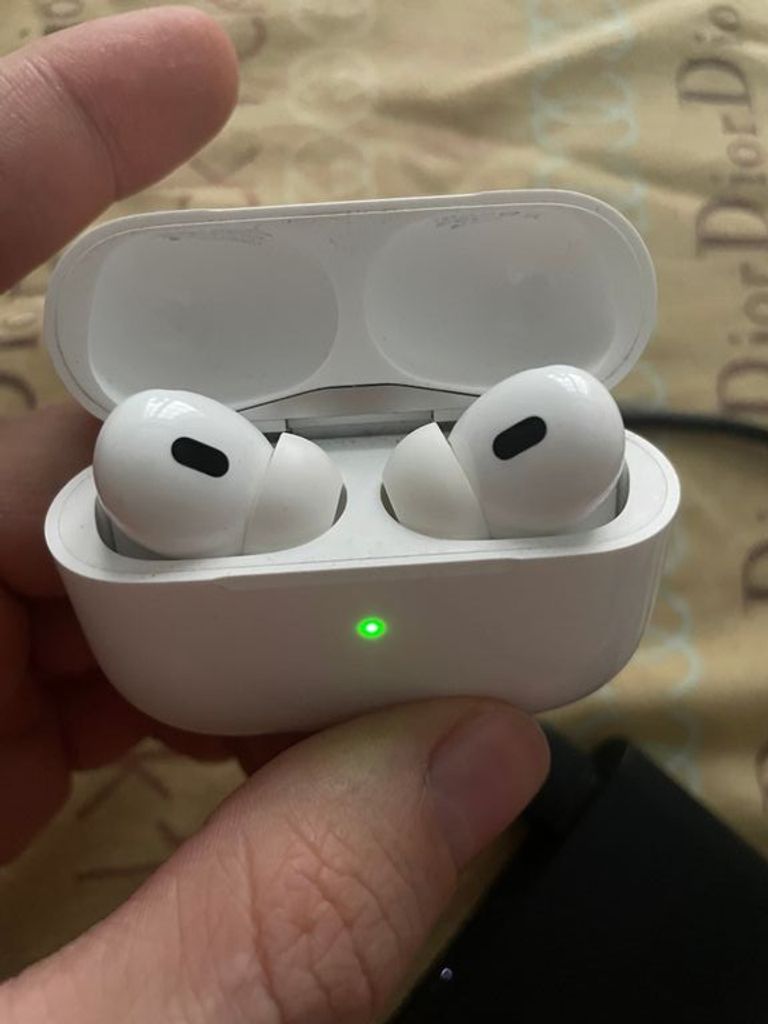 Купити AirPods Pro 2 Б/У