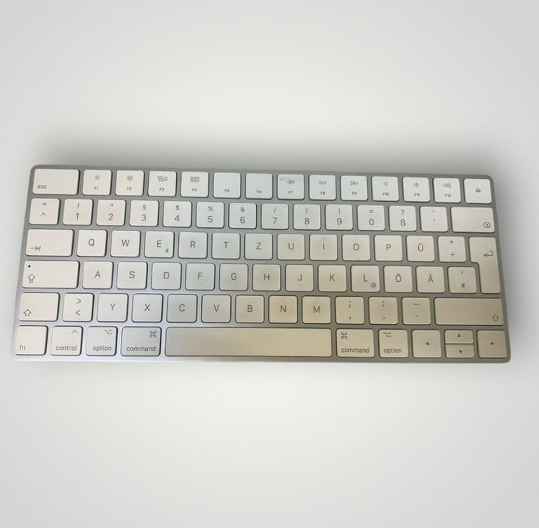 Купити Apple magic keyboard Б/У