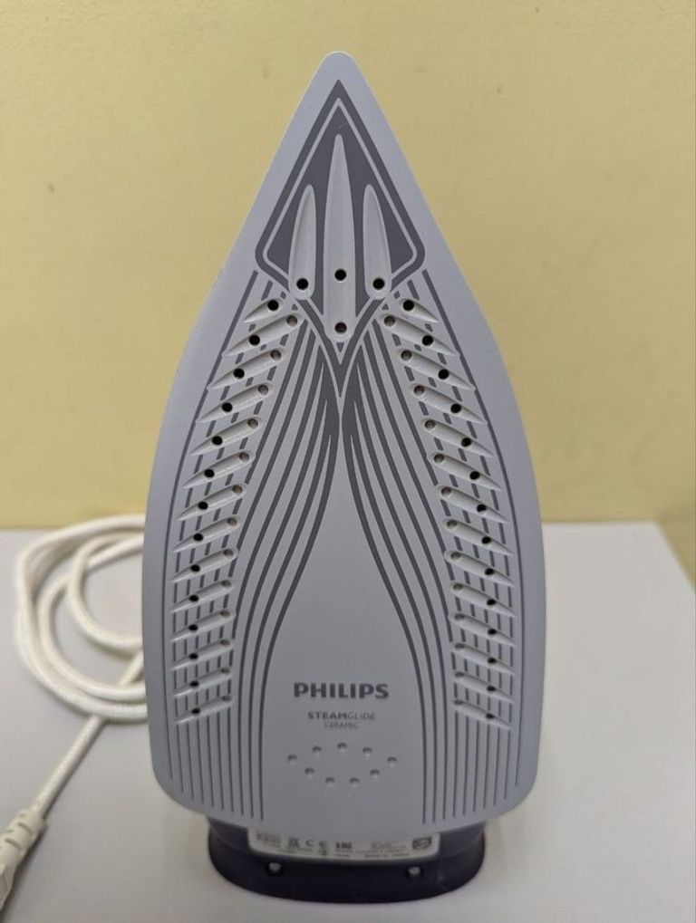 Дешиво Philips gc3582 с ломбарда