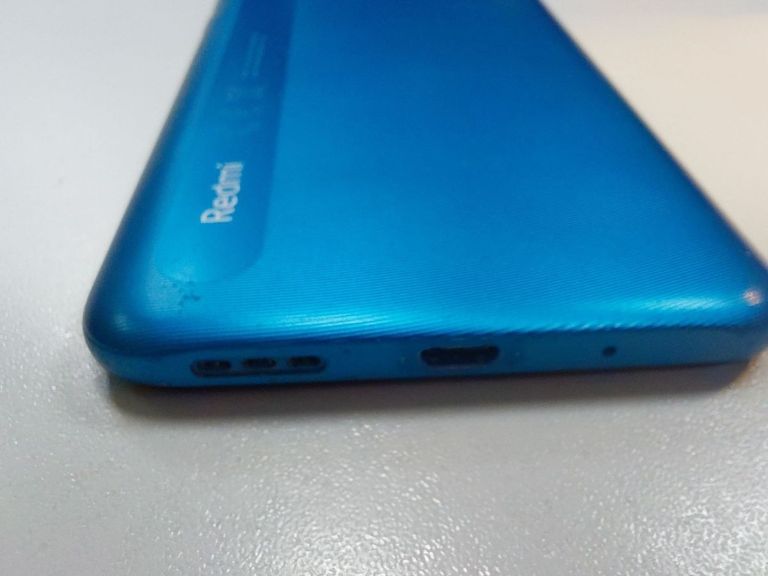 Дешево Xiaomi redmi 9a 2/32gb з ломбарду