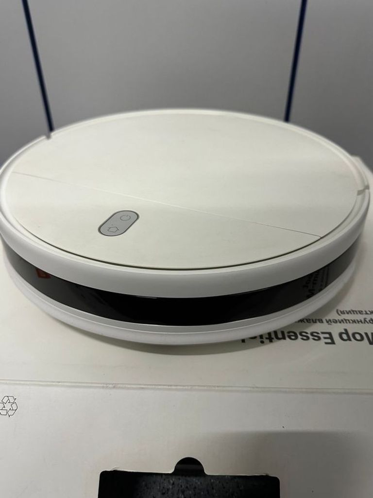 Оголошення Xiaomi Mi Robot Vacuum-Mop Essential Б/У