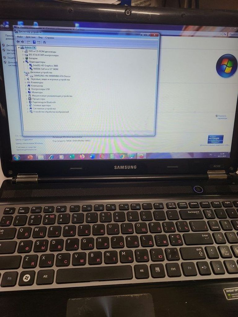 Дешиво Samsung 15/core i5 2430m ddr3/4gb ddr3/hdd 500 gb/ssd *відсутній/geforce gt540m с ломбарда