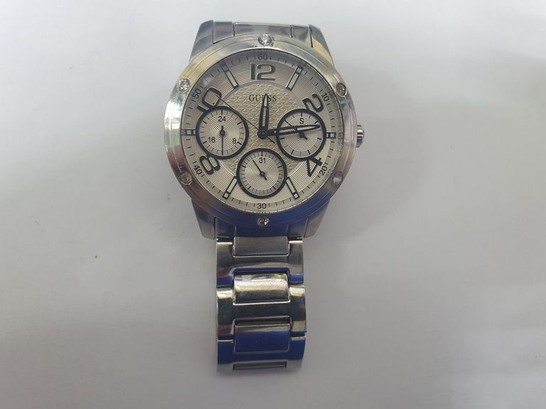 Купить Guess u0778l1 Б/У