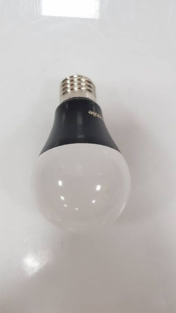 Дешево Kwmmobile e27 з ломбарду