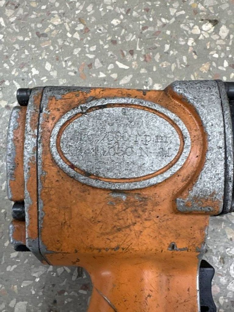 Дешиво Bjc s88 с ломбарда