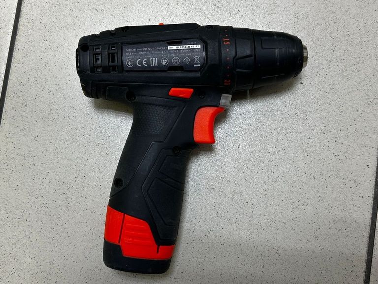 Дешево Dnipro-M cd-12cx compact з ломбарду