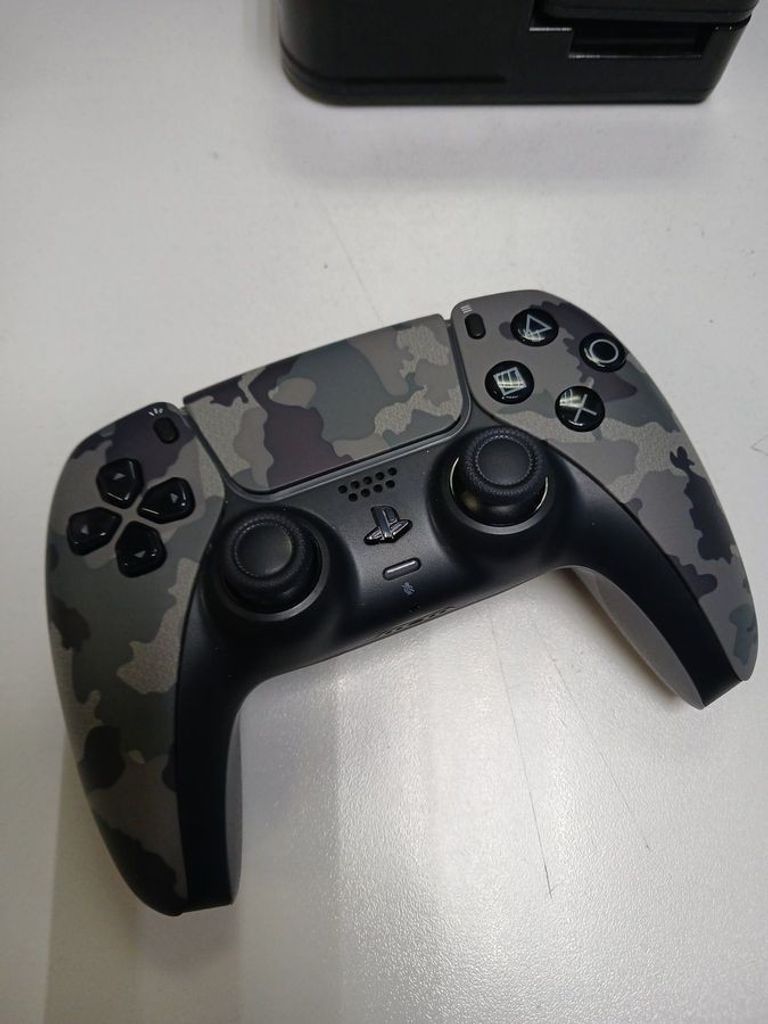 Купити Sony DualSense Black Б/У