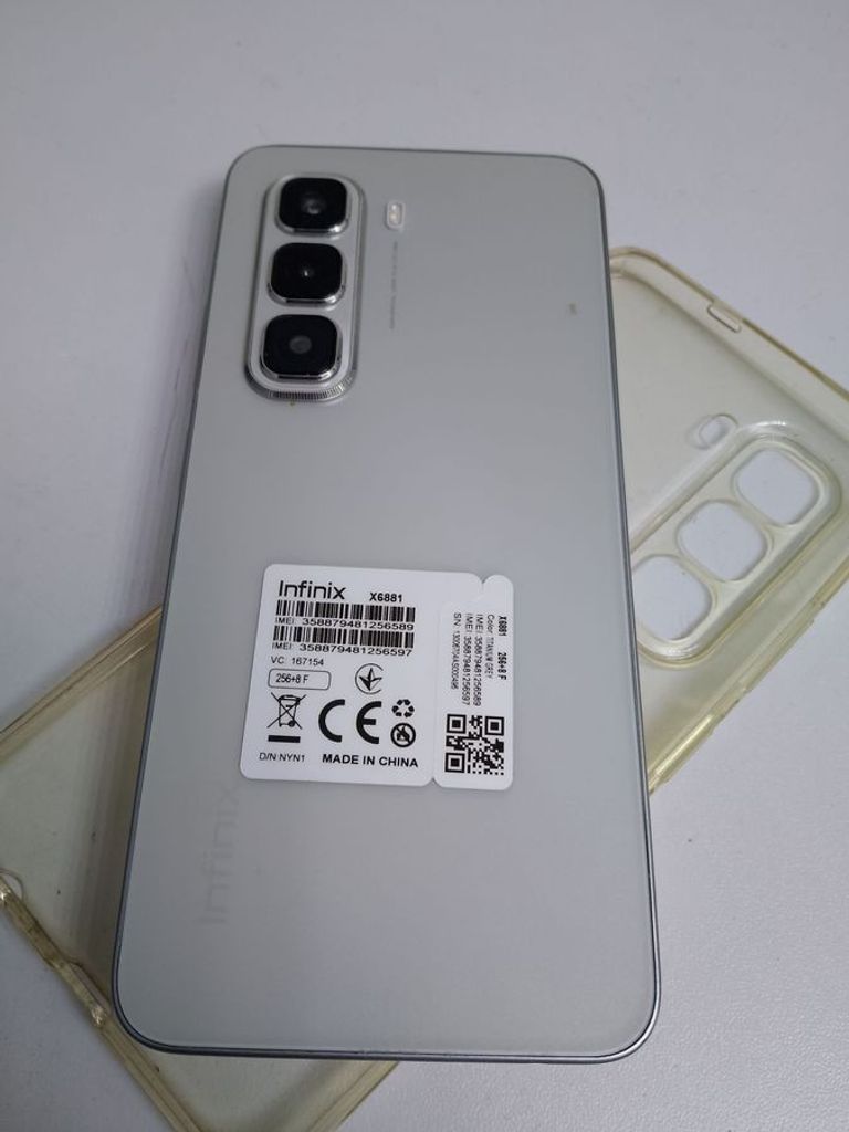 Дешиво Infinix hot 50 pro 8/256gb с ломбарда