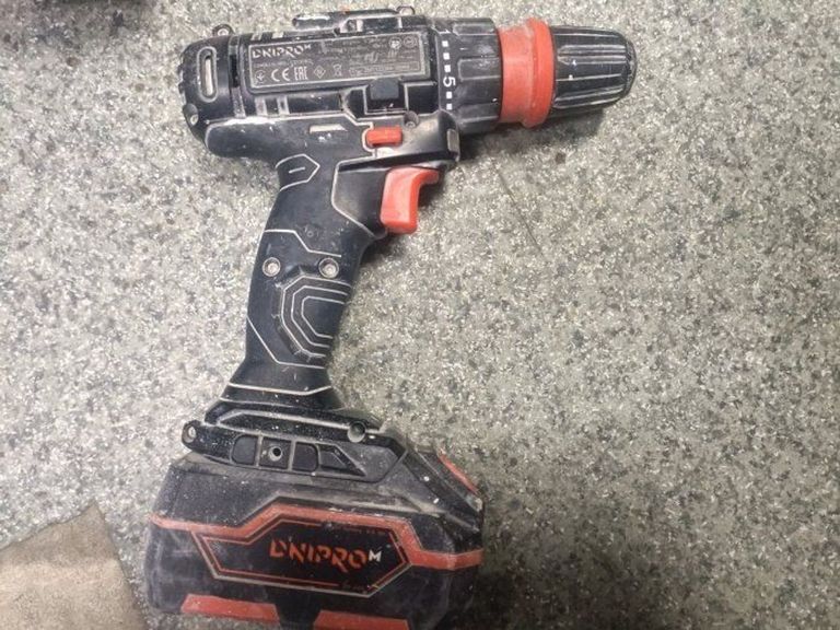 Купити Dnipro-M cd-218q 1акб 4ah зп Б/У