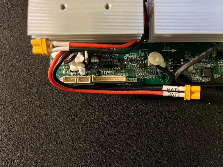 Дешево Bluetti poweroak eb70 з ломбарду