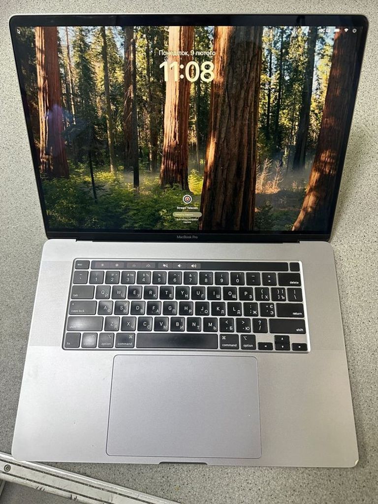 Купити Apple macbook pro 16" 2019 /a2141 /core i7 2,6ghz /ram 16gb /ssd 500gb /amd radeon pro 5300m Б/У