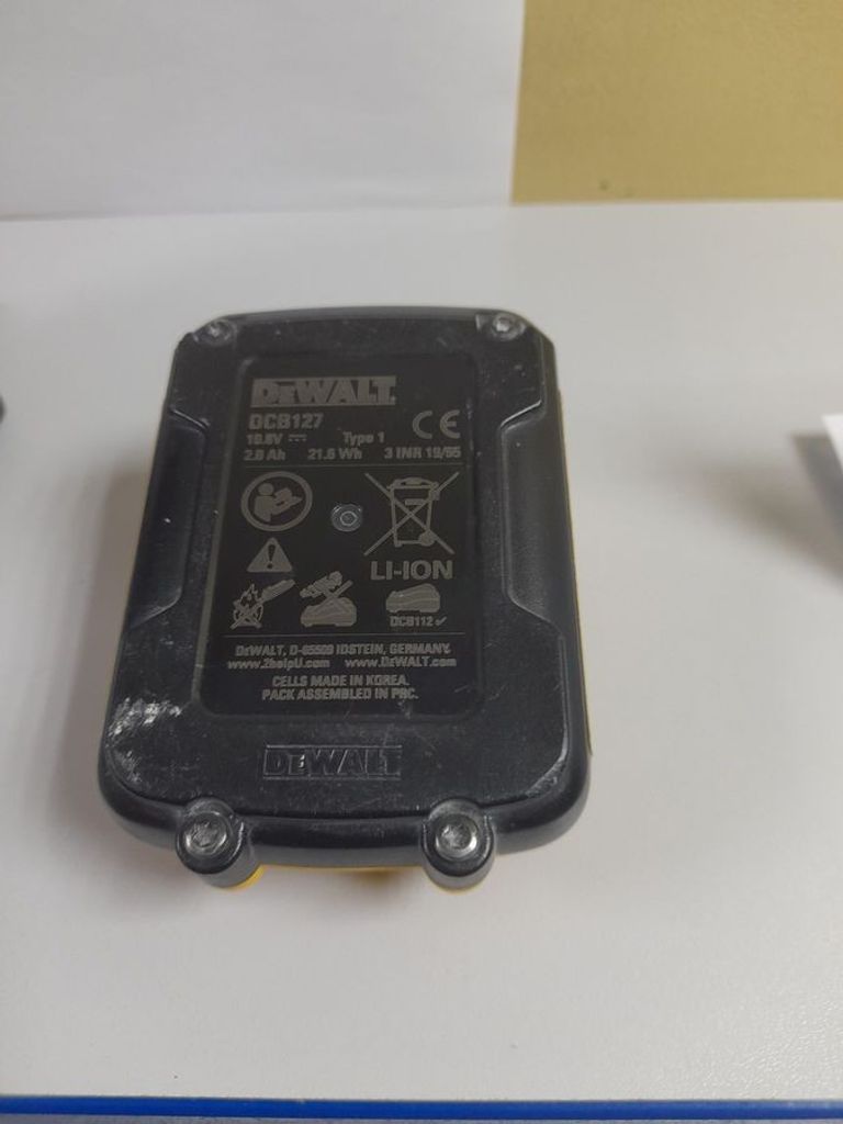 Dewalt DCE089D1R Код:01-200867682. Зображення 7