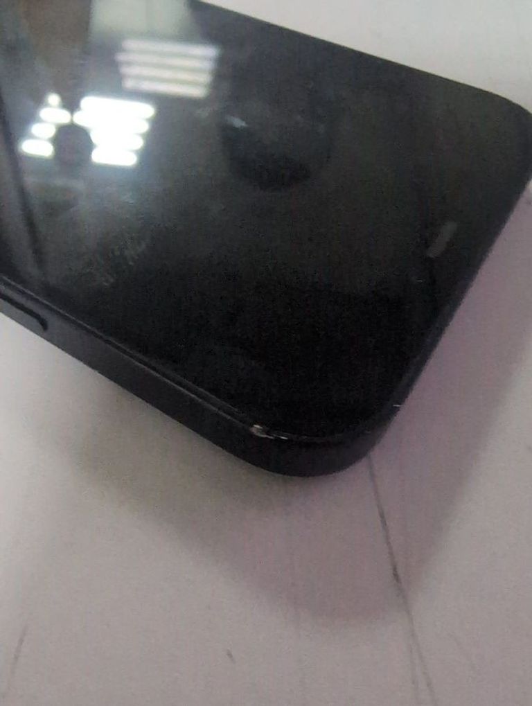 Apple iPhone 12 64GB (PRODUCT)RED Код:01-200859192. Изображение 6