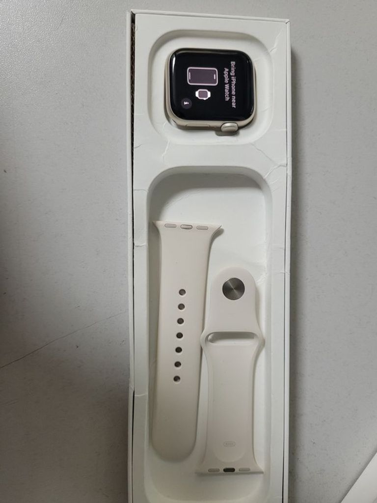Дешиво Apple watch se 2 gps 40mm aluminium case с ломбарда
