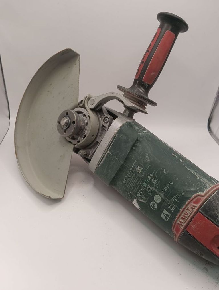 Оголошення Metabo we 24-230 mvt Б/У