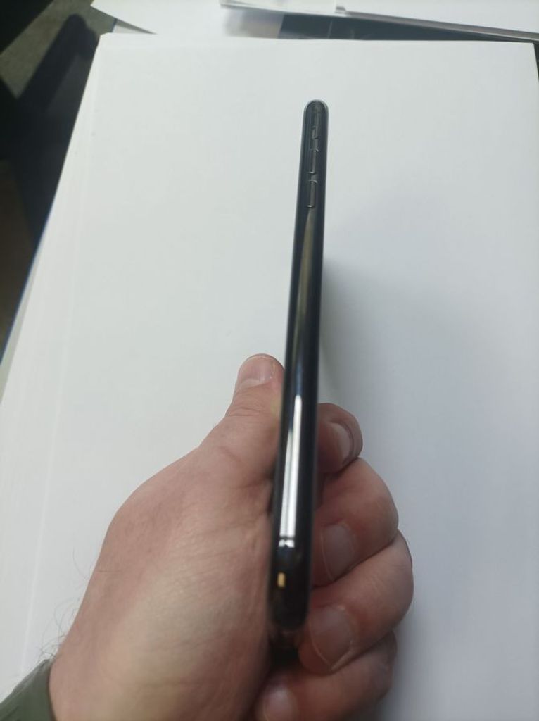 Apple iphone 11 pro max 256gb Код:01-200875653. Изображение 7