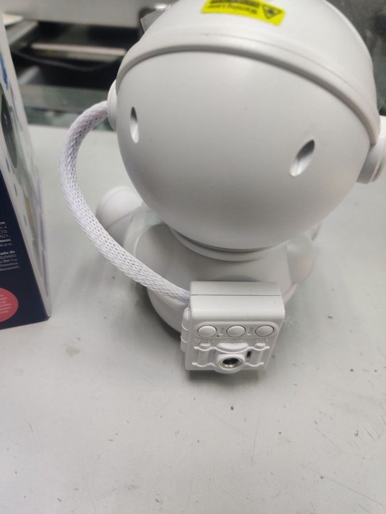 Объявление Нічник-Проектор астронавт Б/У