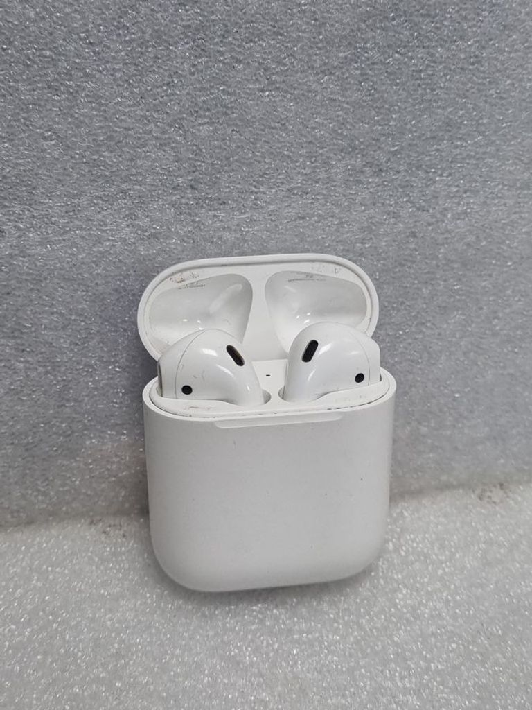 Купити Apple airpods 2nd generation a1602, a2031, a2032 Б/У