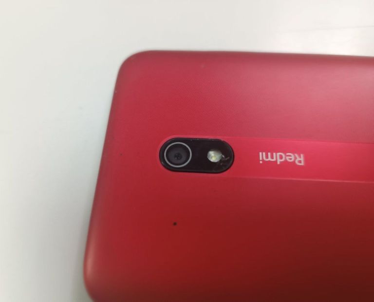 Дешиво Xiaomi Redmi 8A 4/64GB Black с ломбарда