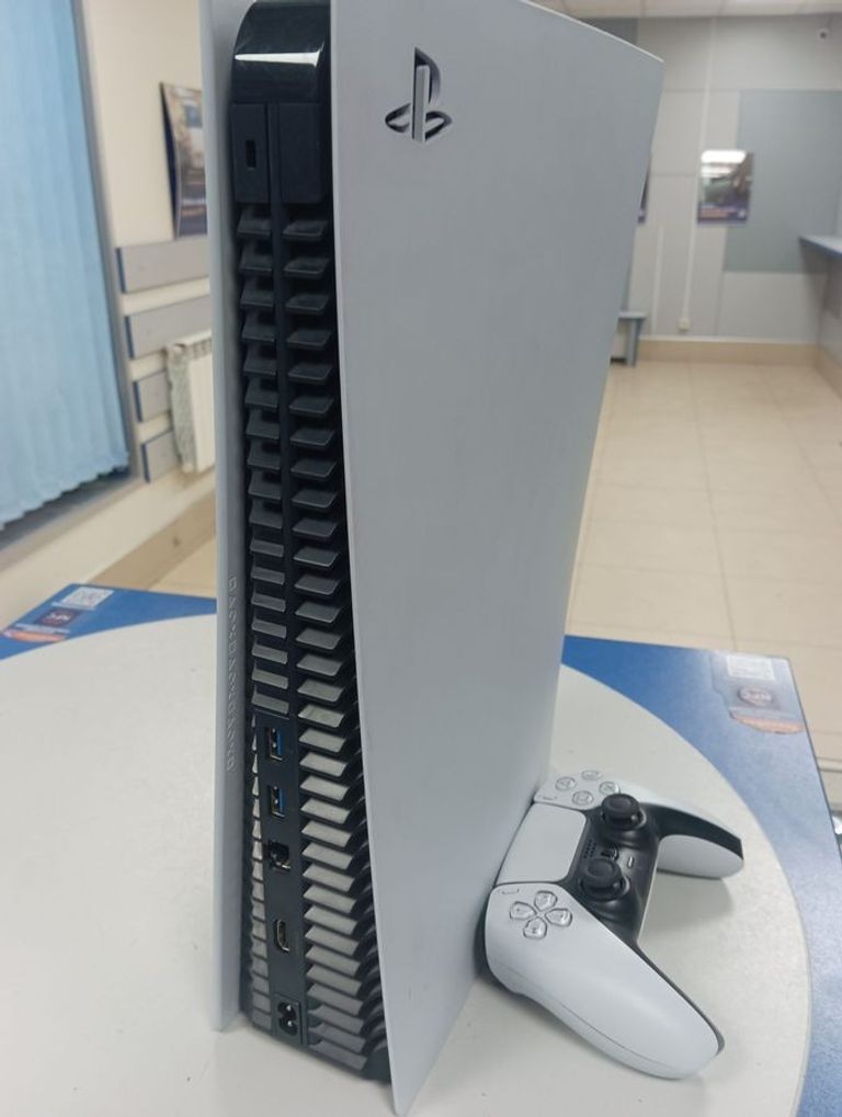 Купить Sony PlayStation 5 825GB Б/У