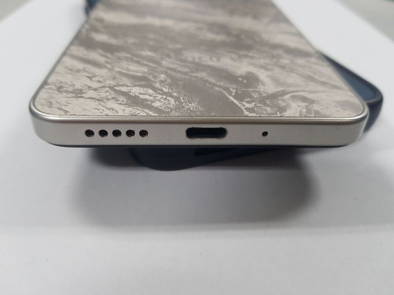 Дешиво Xiaomi poco c75 8/256gb с ломбарда